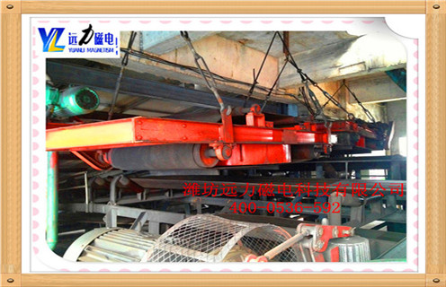 600圓盤式強(qiáng)迫不銹鋼廢鋼鐵電磁除鐵器礦山除鐵器廠家 600圓盤式強(qiáng)迫不銹鋼廢鋼鐵電磁除鐵器礦山除鐵器廠家