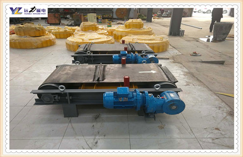 高強(qiáng)磁RCYD-10永磁自卸除鐵器,再生石子廠破碎吸鋼筋頭吸力大 高強(qiáng)磁RCYD-10永磁自卸除鐵器,再生石子廠破碎吸鋼筋頭吸力大