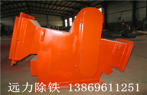 管道永磁除鐵器選用高剩磁的防靜電鑷子做為磁源,使用期長(zhǎng)的優(yōu)點(diǎn)特性 管道永磁除鐵器選用高剩磁的防靜電鑷子做為磁源,使用期長(zhǎng)的優(yōu)點(diǎn)特性