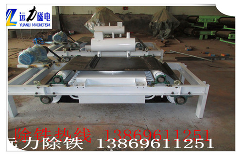 RCDF油冷電磁自卸式除鐵器的發(fā)展前景優(yōu)勢(shì)越來(lái)越明顯 RCDF油冷電磁自卸式除鐵器的發(fā)展前景優(yōu)勢(shì)越來(lái)越明顯