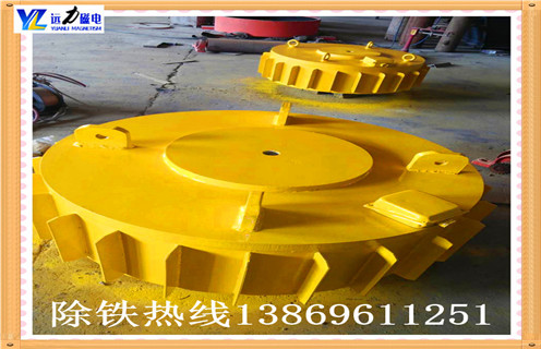 山東臨朐懸掛式電磁除鐵器生產(chǎn)廠家 山東臨朐懸掛式電磁除鐵器生產(chǎn)廠家