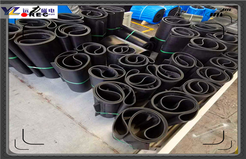 除鐵器皮帶，湖北除鐵器專用皮帶叫什么_浙江皮帶式除鐵器訂制跑偏原因及如何調_刮板價格