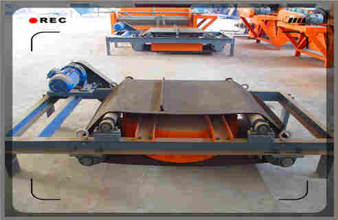 皮帶除鐵器，海南皮帶除鐵器的構(gòu)造工作原理工作原理_海南皮帶除鐵器的構(gòu)造選型_廠家 