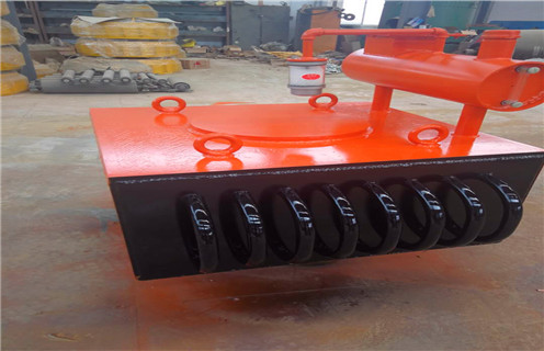 油冷式電磁除鐵器，北京油冷式電磁除鐵器批發(fā)構造電氣工作原理_北京油冷式電磁除鐵器批發(fā)加多少號油_選型 