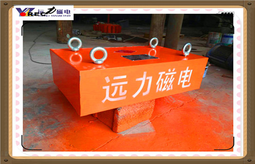 永磁除鐵器，遼寧rcyd懸掛式永磁除鐵器知識(shí)參數(shù)_內(nèi)部磁塊安裝方法_遼寧rcyd懸掛式永磁除鐵器型號(hào)價(jià)格