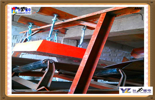 懸掛式永磁除鐵器，云南懸掛式永磁除鐵器廠家_云南懸掛式永磁除鐵器廠家批發(fā)價格_使用說明書原理型號價格 