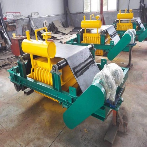 油冷電磁除鐵器，四川油冷電磁除鐵器使用說(shuō)明書(shū)_四川油冷電磁除鐵器使用說(shuō)明書(shū)加多少號(hào)油_選型 