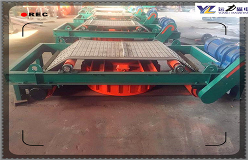 電磁自卸式除鐵器，內(nèi)蒙古電磁自卸式除鐵器價(jià)格_北京電磁自卸式除鐵器懸掛式廠家配件_型號(hào)及工作視頻