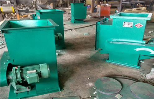 液體管道除鐵器，江西液體式管道除鐵器_江西液體式管道除鐵器廠家應(yīng)用安裝示意圖型12000高斯_可定制工作原理 